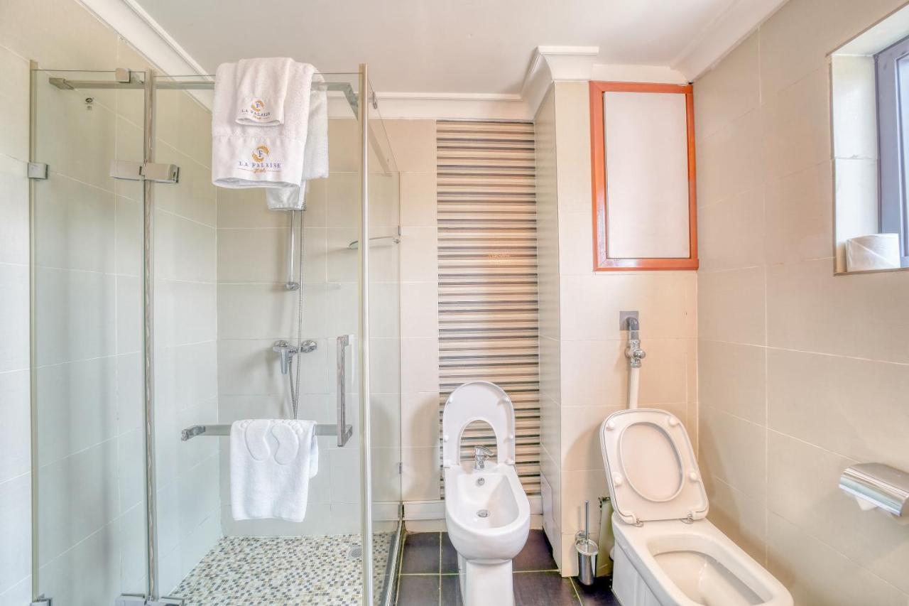 Hotel La Falaise Yaoundé Eksteriør billede