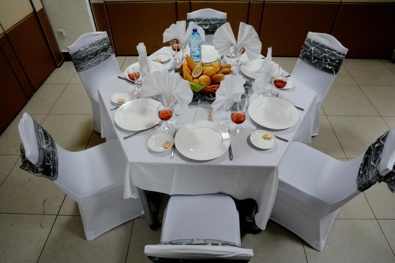 Hotel La Falaise Yaoundé Eksteriør billede