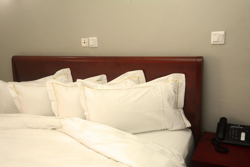 Hotel La Falaise Yaoundé Eksteriør billede