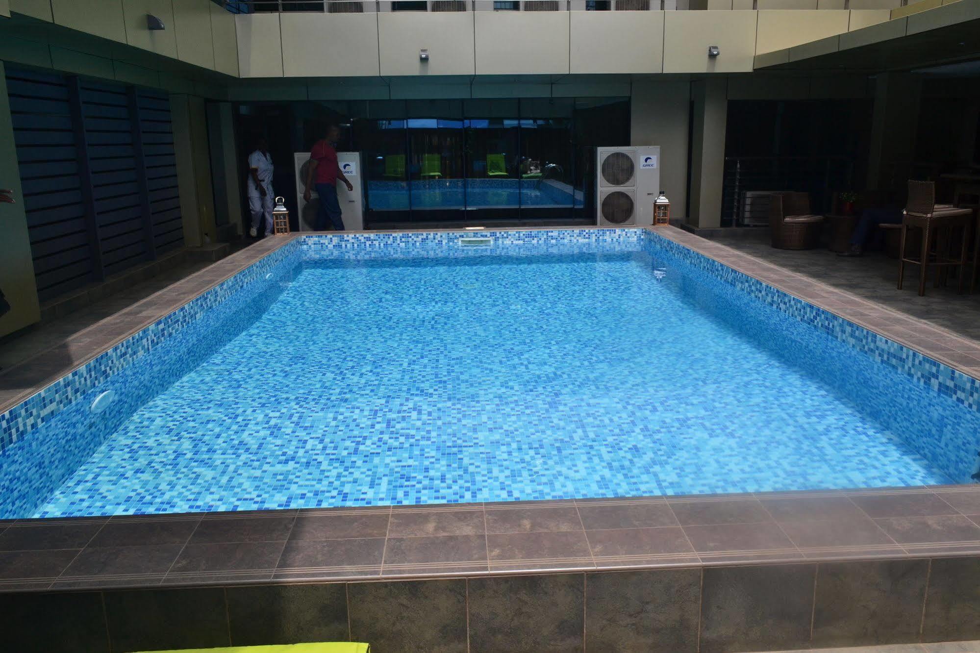 Hotel La Falaise Yaoundé Eksteriør billede