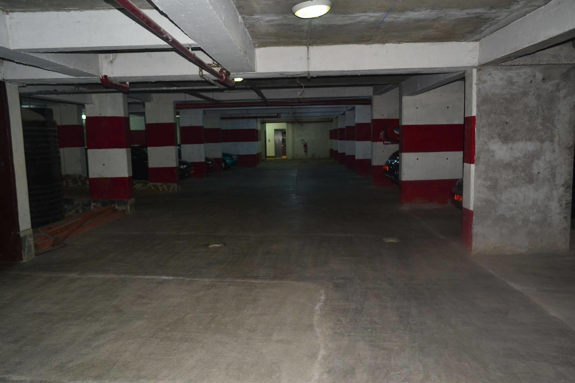 Hotel La Falaise Yaoundé Eksteriør billede