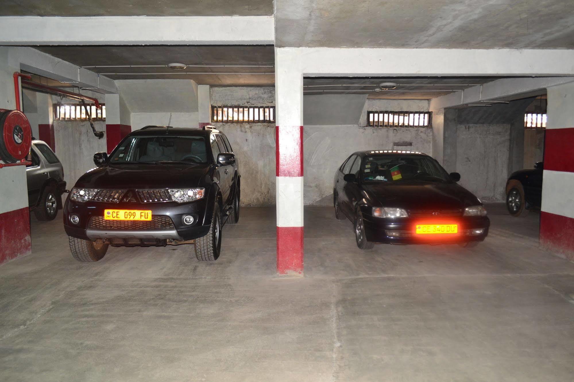Hotel La Falaise Yaoundé Eksteriør billede